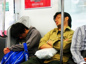 Afinal, dormir no metrô não está no seus planos, né?
