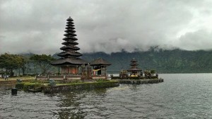 Templo do Lago (Bali)