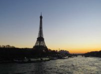 Pôr do Sol na Torre Eiffel