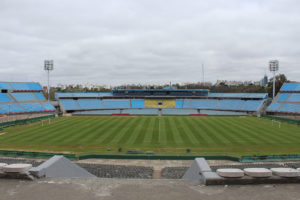 Estádio Centenário e Museu do Futebol.