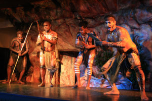 Show aborígene em Cairns.
