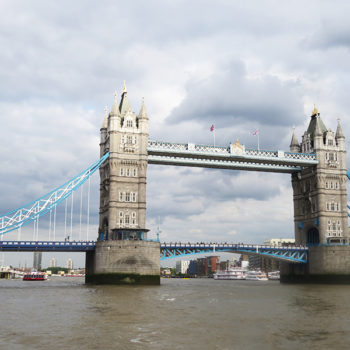 Passeio de barco no Thames: Tower Bridge