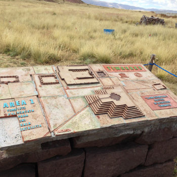 Tiwanacu: Maquete mostrando como provavelmente era